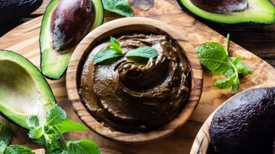 Dark-Chocolate-Avocado-Mousse