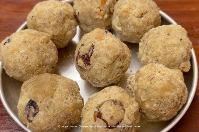 Whole wheat Laddu