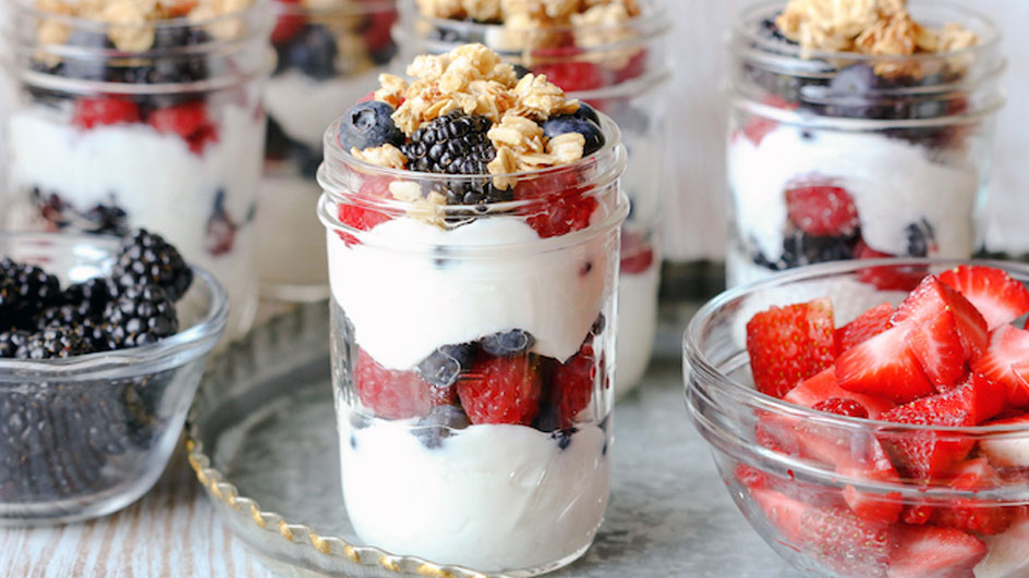 Yogurt-Fruit-Parfait